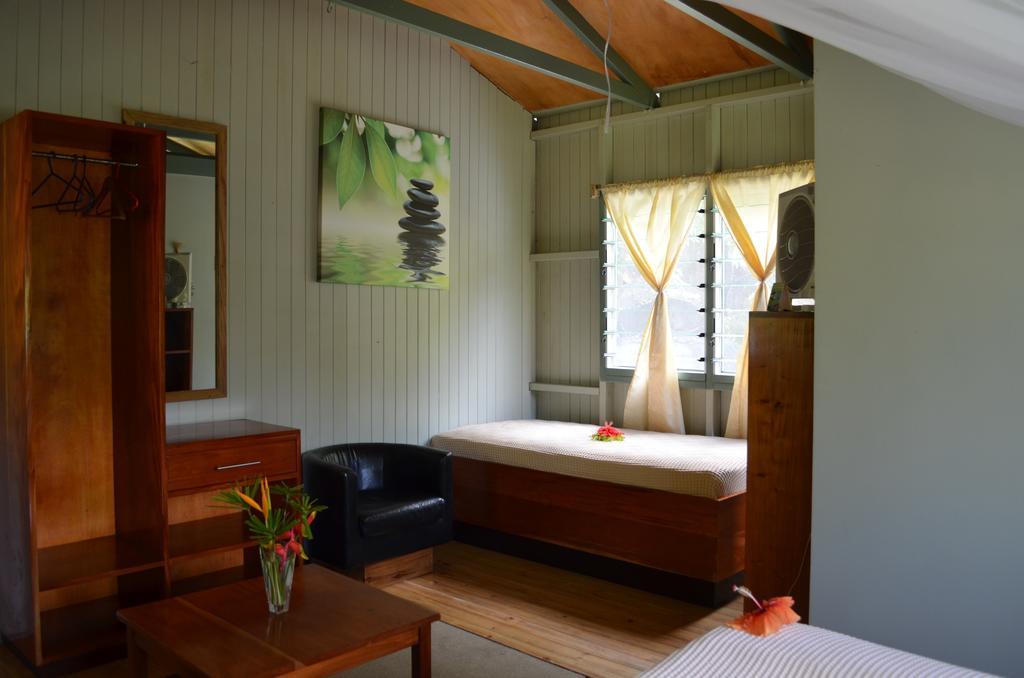 Mai Dive' Astrolabe Reef Resort Naqara Rom bilde